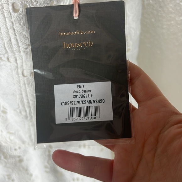 House of CB Elara White Broderie Anglais Mini Dress - Picture 7 of 9